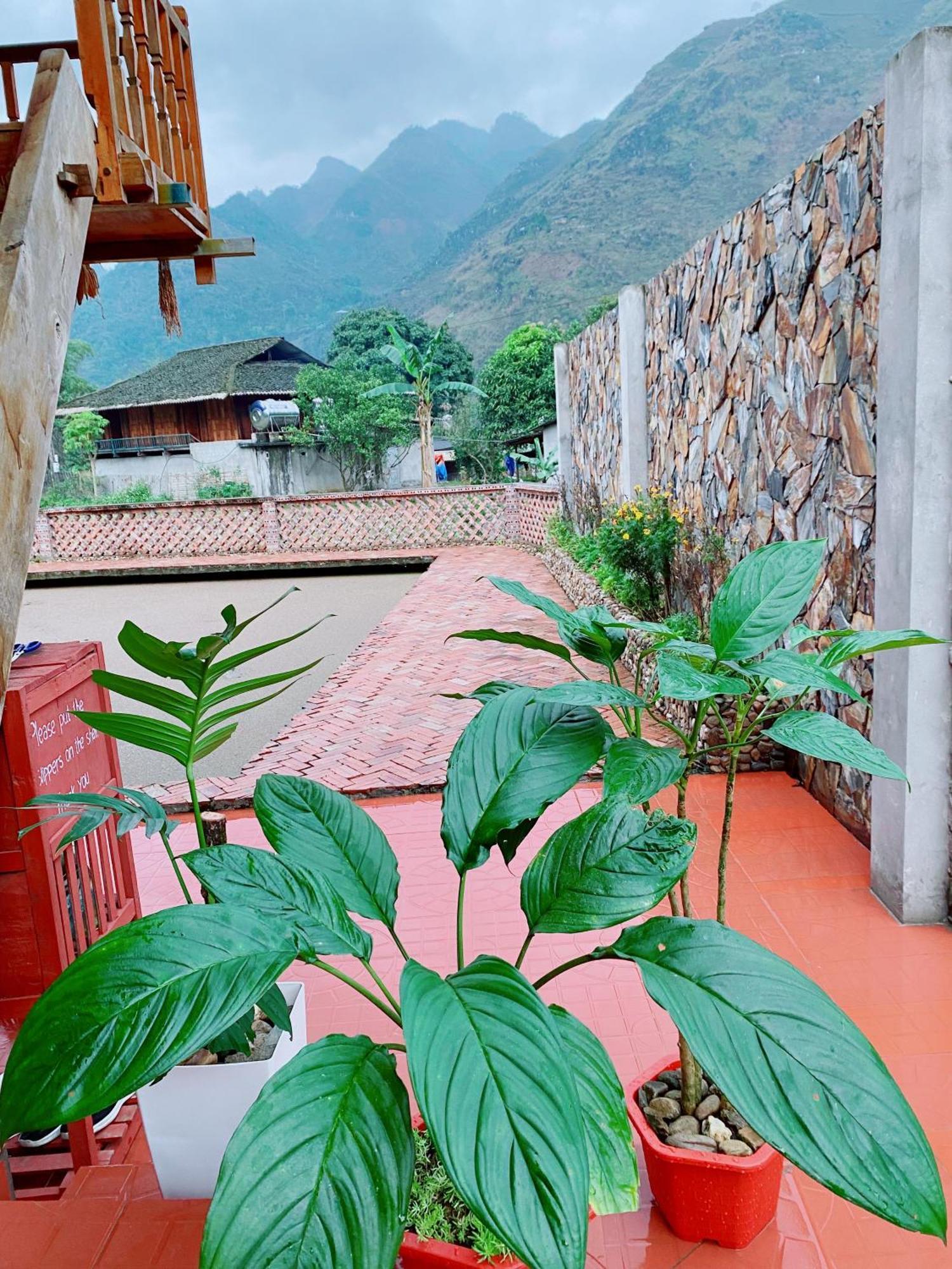 Duy Homestay Du Gia Làng Cac Exterior foto