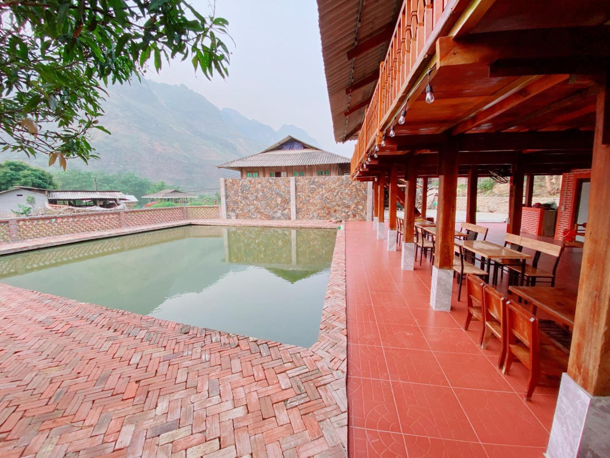 Duy Homestay Du Gia Làng Cac Exterior foto